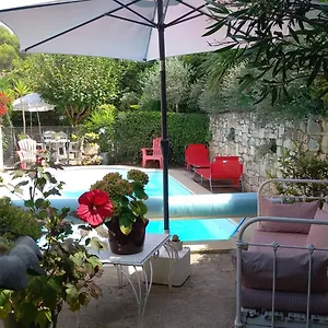 La Sapiniére -chambres Climatisées Buisson